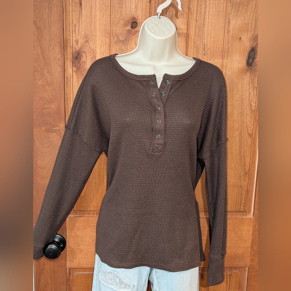 SO Women's Snap Front Brown‎ Top